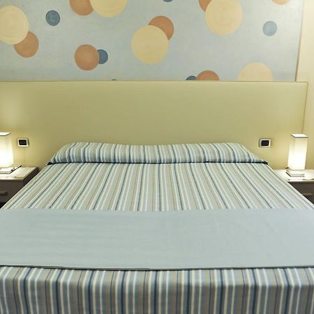 Albergo Abanyta Turin Bilik gambar